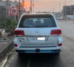 تويوتا لاندكروزر